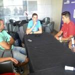 Paquito Navarro charla con las promesas de Padelmanía