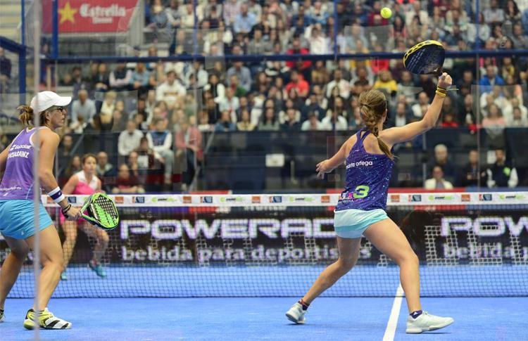 Marta Ortega y Lucía Sainz, en el Estrella Damm Valencia Open