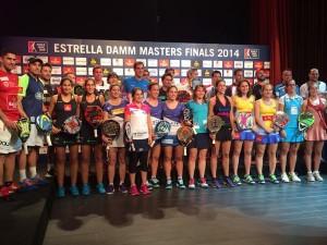 Foto de grupo de los participantes en el Estrella Damm Másters Finals