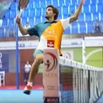 Juan Lebrón, en acción en el Dubai Padel Master