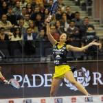 Alejandra Salazar y Marta Marrero, en acción en el Estrella Damm Valencia Máster