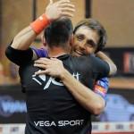 Willy Lahoz: «Ojalá el pádel nos depare muchos jugadores tan profesionales como Bela» Fernando Belasteguín y Willy Lahoz se enfrentaron en el Keler Euskadi Open