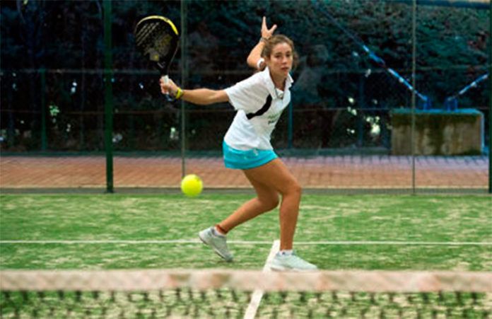 El pádel… ¿Un deporte en una jaula?