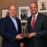 Fabrice Pastor y SAS El Príncipe Alberto de Mónaco nos presentan el trofeo de la próxima edición del Monte-Carlo Padel Master (World Pádel Tour), realizado por Cartier