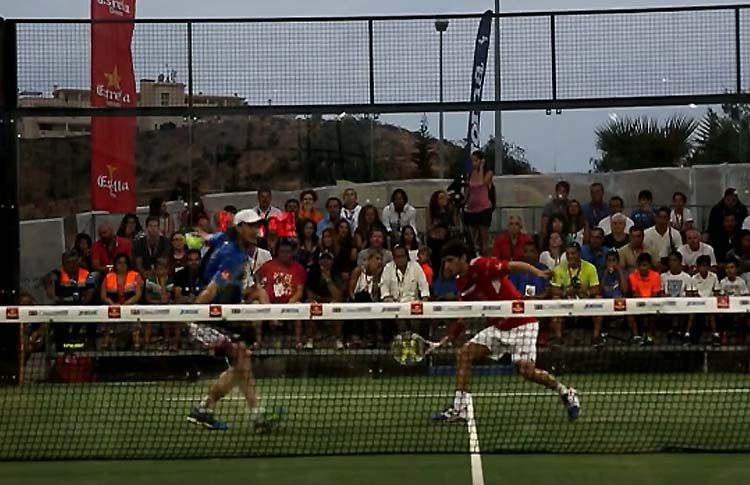 Fede Quiles y Franco Stupaczuk, en acción en el Joma Costa del Sol Challenger