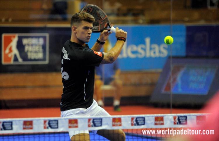 Ramiro Moyano, en acció al Sevilla Open