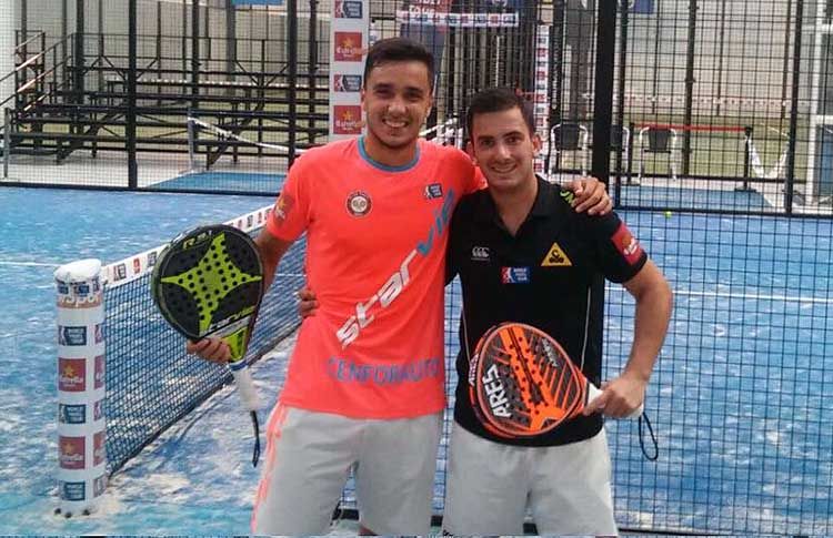 Ale Galán y Juan Cruz Belluati, en accion en el A Coruña Open