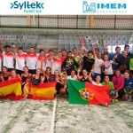 Livlig vänskapsmatch mellan Portugal och det spanska juniorlaget