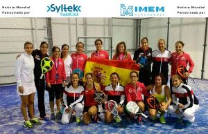 Het Spaanse nationale damesteam verslaat Frankrijk met 3-0 in het XIII Wereldkampioenschap