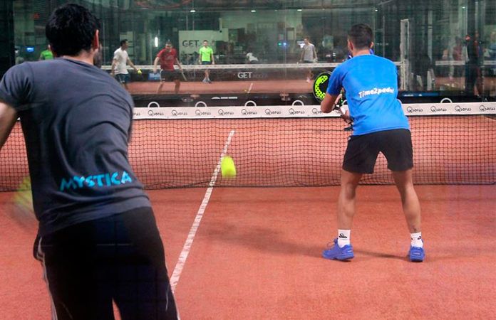 Consejos, trucos y recomendaciones para los principiantes de pádel