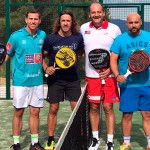 Grandes protagonistas en la ‘previa’ de la inauguración del Tennis Padel Soleil Carles Puyol, Paquito Navarro, Fabrice Pastor y Teddy Puig, en las pistas de Tennis Padel Soleil