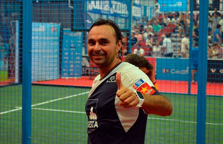 Godo Díaz, feliz tras haber ganado el Madrid Challenger 2017