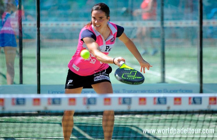 Meli García, in Aktion beim Estrella Damm Alicante Open 2017