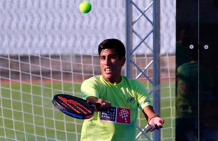 Fede Chingotto, en acción en el Portugal Padel Master 2017