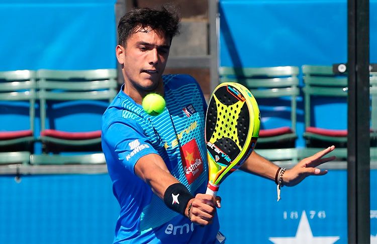 Ale Galán, en acción en el Portugal Padel Master 2017