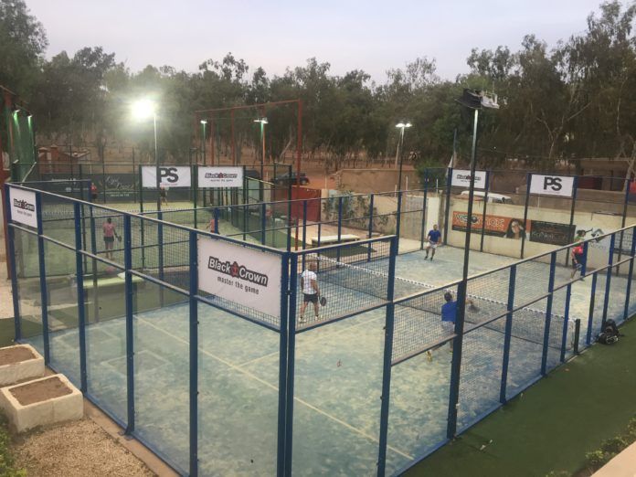 Black Crown sigue poniendo su granito de arena en el desarrollo del pádel en Senegal