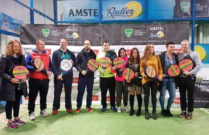 Las Series Nacionales de Padel viven una apasionante jornada de Playoffs en Galicia