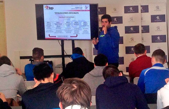 Éxito en el Curso de Monitor de Pádel Nivel I: La salud de un deporte se mide por el nivel de sus docentes