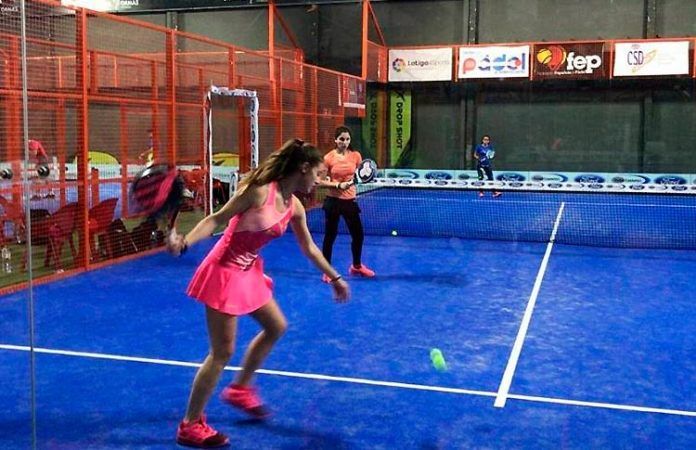 Javier Casadesus: Sobre Menores, camisetas y sus nombres en ellas