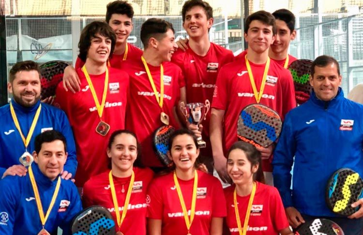 El Varlion Junior Team impone su ley en el Cpto de España por Equipos Cadetes