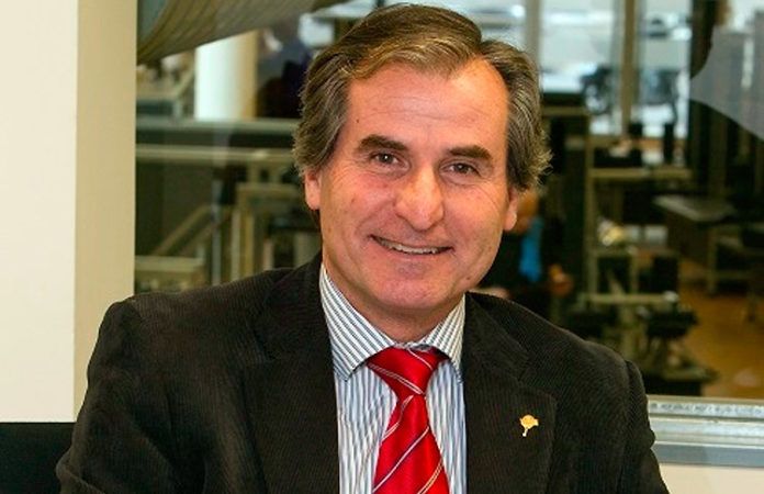 Pere Hernández: “El pádel se ha convertido en una industria deportiva en crecimiento”