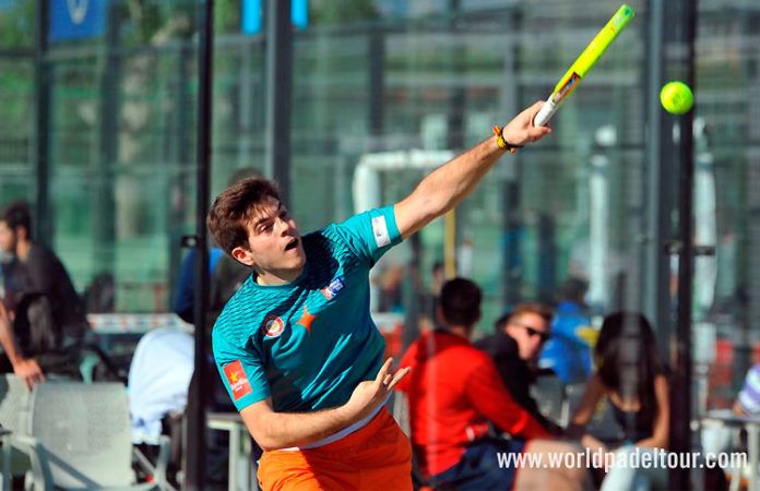 Estrella Damm Alicante Open: Javier González Barahona, en acción (World Padel Tour)