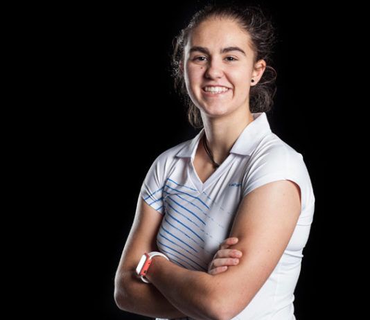 Esther Carnicero: “Compartiré la pista con Melani Merino y jugaré en el revés”