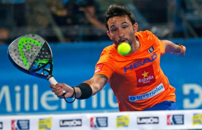 Oeiras Valley Portugal Padel Masters: Sanyo Gutierrez y Maxi Sánchez, en acción