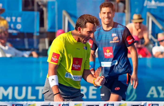 Oeiras Valley Portugal Padel Masters: Sanyo Gutierrez y Maxi Sánchez, en acción