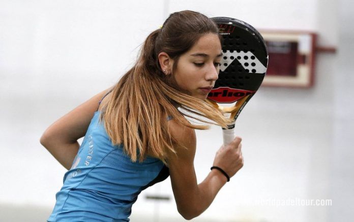 La joven jugadora Carmen Goneaga, de 14 años, ha batido todos los récords de precocidad en el BIlbao Open femenino.
