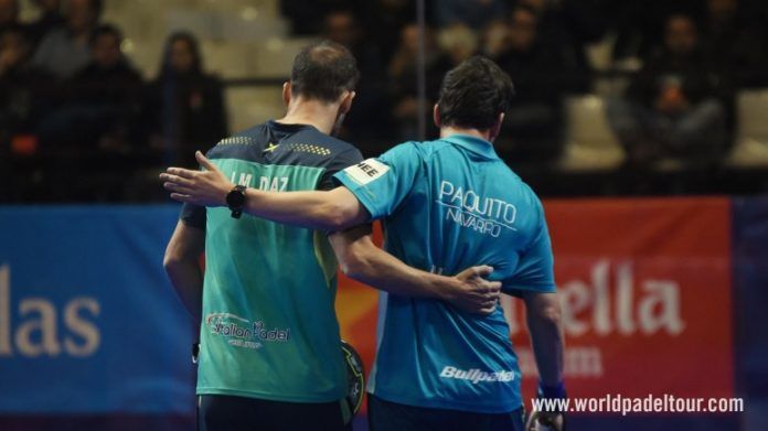 Juan Martín Díaz y Paquito Navarro durante un partido.