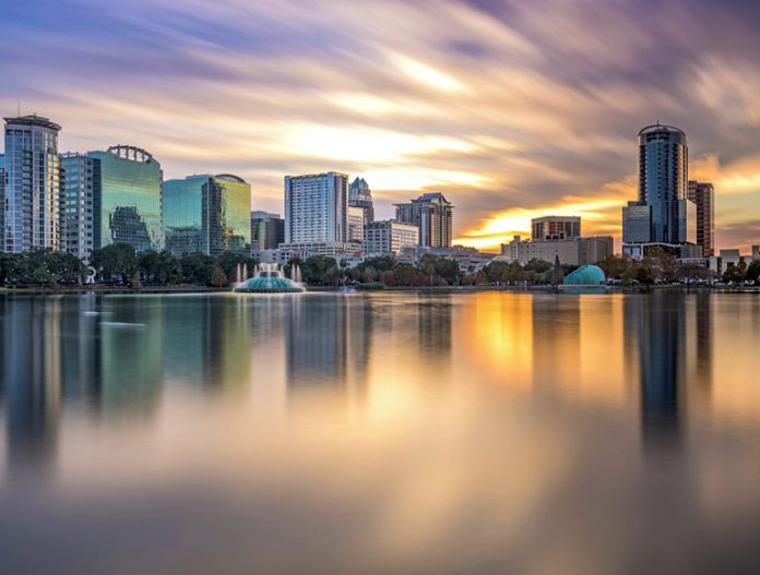 Orlando, ciudad sede del Racquet Paddle Sport Conference. Orlando, ciudad sede del Racquet Paddle Sport Conference.