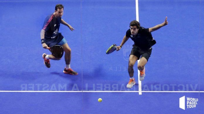 Lebrón y Paquito durante un partido del Marbella Master.