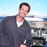 Andy Murray next to the Australian Open champion cup. | Photo: @andymurray