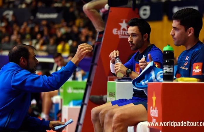 Nito Brea junto a Sanyo Gutiérrez y Maxi Sánchez. | Foto: World Padel Tour