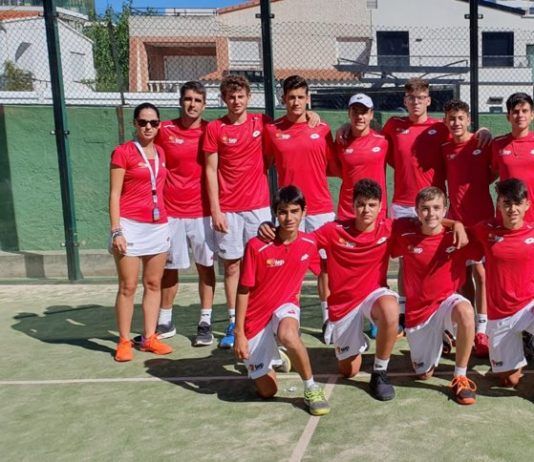 Pleno de España en la fase de grupos del Mundial de Menores El combinado española de la FEP en el Mundial de Menores.