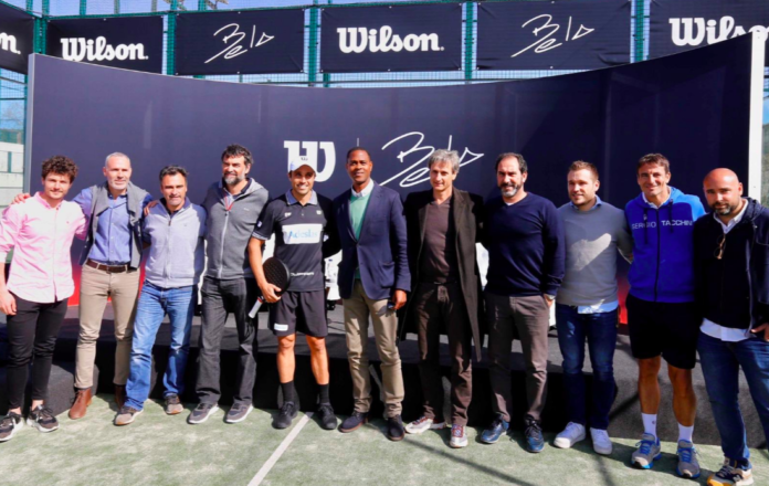 Fernando Belasteguín y la firma internacional Wilson.