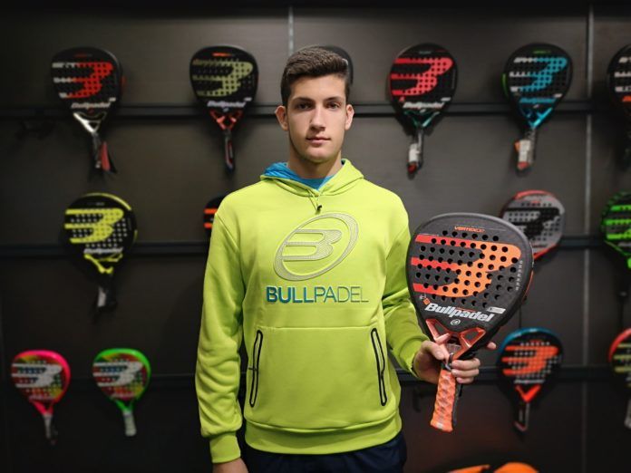 Álex Arroyo, nuevo fichaje Bullpadel.