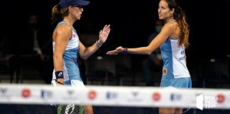 Padel World Press .- Nadie se lo quería perder. Ni los afortunados que pudieron verlo en directo en el Palau Sant Jordi ni los miles de espectadores que decidieron seguirlo desde sus casas, pegados al televisor y con el firme propósito de disfrutar del mejor pádel femenino del mundo. Frente a frente dos grandes parejas. Frente a frente, dos viejas conocidas que ya sabían lo que era ganar un torneo durante la presente campaña y que, por lo tanto, deseaban un nuevo triunfo para ascender a lo más alto de la Champions Race. Desde el primer minuto quedó claro que iba a ser un choque vibrante, de esos en los que la tensión se puede cortar con un cuchillo. Y es que, además de todo lo comentado con anterioridad, las Gemelas Sánchez Alayeto sabían que la victoria les permitiría volver a acceder al Top 4 del Ranking WPT. Sin un segundo para la tregua, Sainz y Triay pisaron el acelerador desde el principio y eso les permitió no tardar en obtener una renta de 3-0. Muy sólidas, no permitieron sorpresas y supieron contener las acometidas de sus rivales para ponerse por delante en el marcador (6-2). En la segunda manga, la tónica fue muy parecida y eso permitió que Lucía y Gemma ‘maniatasen’ con su estrategia a Mapi y Majo. Las pupilas de Jorge Martínez no lograban sentirse cómodas y, muy pronto, se vieron con un break en contra. Ese golpe terminó de ‘desestabilizar’ a las Gemelas, que vieron como sus oponentes supieron mantener su ventaja, lo que desencadenó en el 6-2 y 6-3 definitivo. Fundidas en un abrazo, Lucía Sainz y Gemma Triay celebraron por todo lo alto tanto la conquista de su segundo título del año como el ascenso a la primera plaza de la Carrera de Campeonas. El Circuito WPT no se detiene y ya piensa en su próxima cita… Del 01 al 08 de noviembre, la magia de este maravilloso deporte se trasladará al Estrella Damm Alicante Open 2020. El espectáculo no se detiene y sólo podemos decir… Enjoy the Game!!! Imagen: World Padel Tour