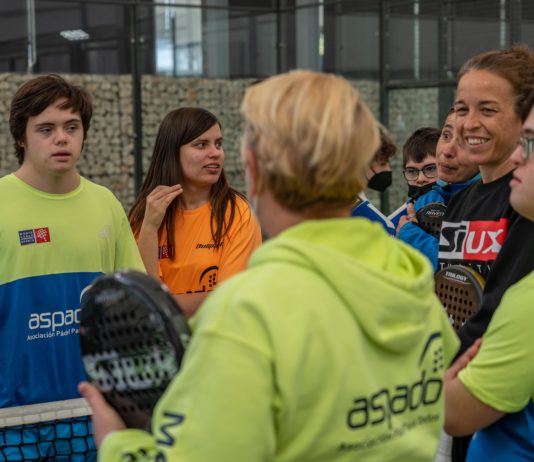 Donación de palas Siux a ASPADO