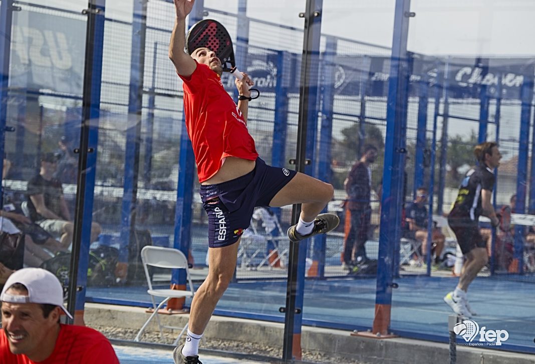 España se clasifica para cuartos en el Mundial de pádel de Veteranos