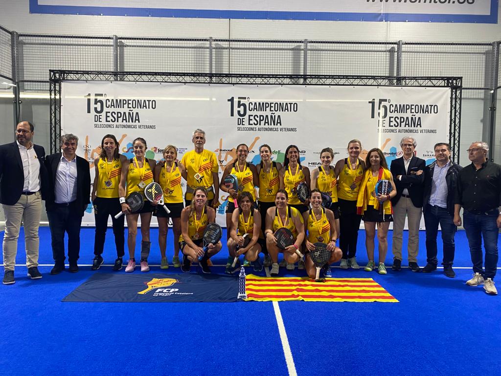 Federación Catalana de Pádel campeona femenina 