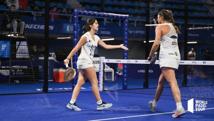 Noa Cánovas y Marina Guinar World Padel Tour