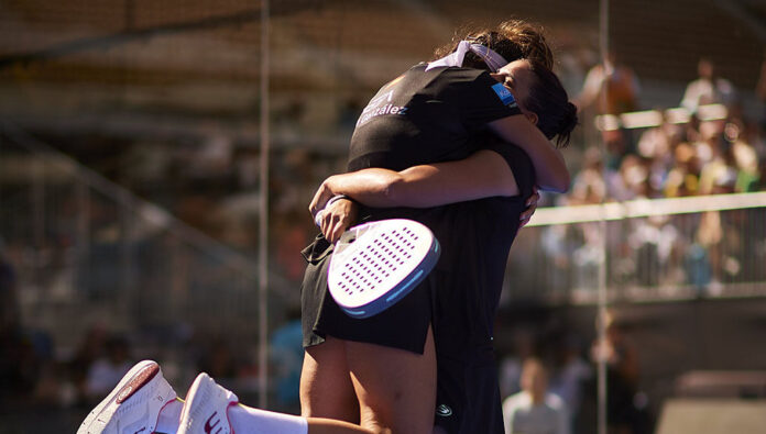 Delfi Brea y Bea González- Premier Padel